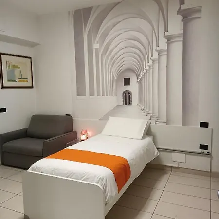 Tamb&B1 Deluxe Twin And Or Double Room With Private Bathroom Bologna